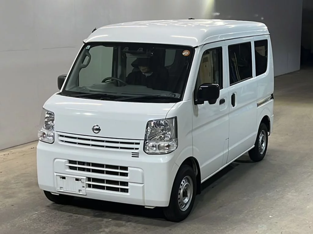 Nissan NV100 Clipper DR17V 2022